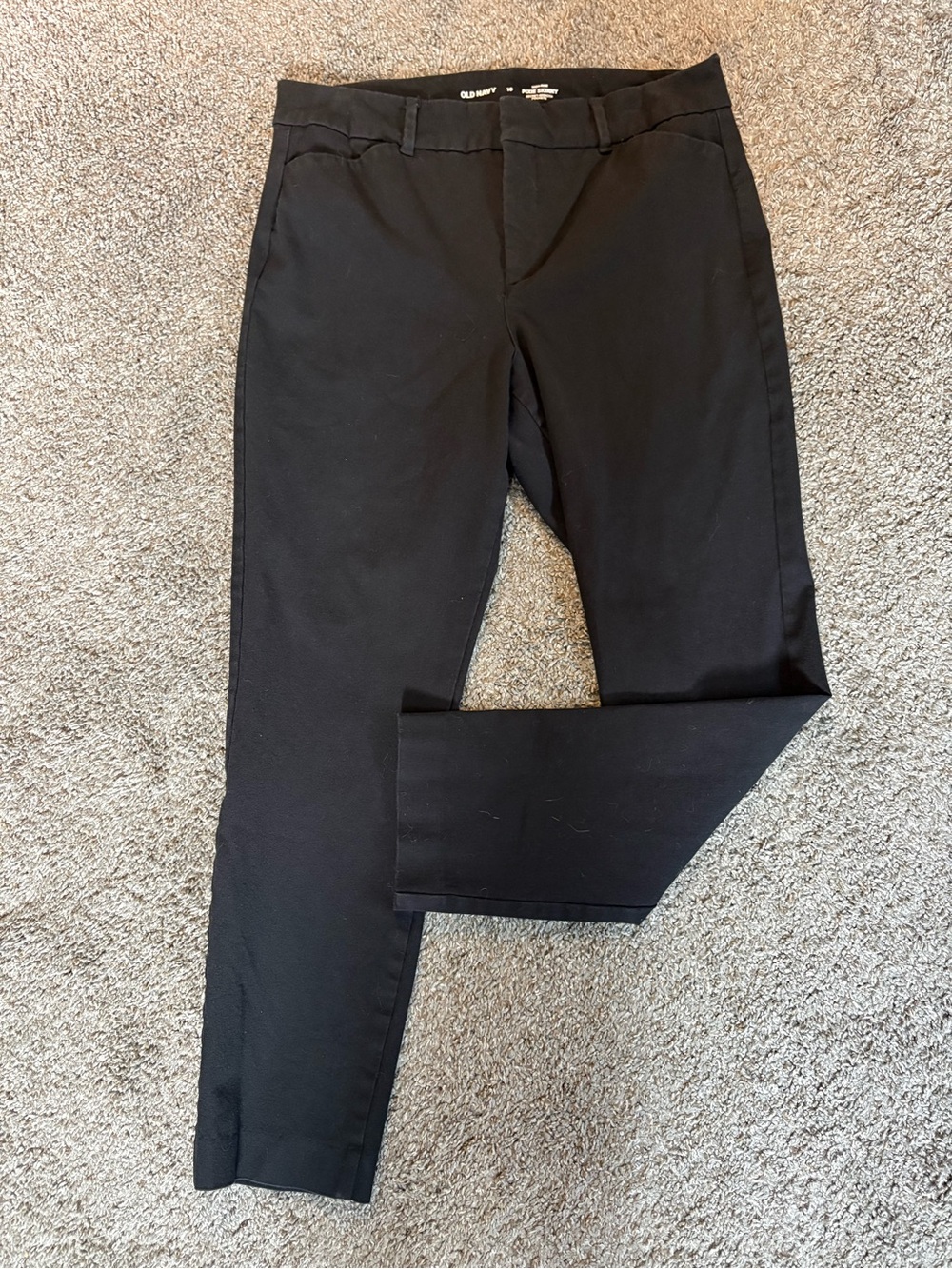 Old Navy Women’s pixie skinny black slacks size 10